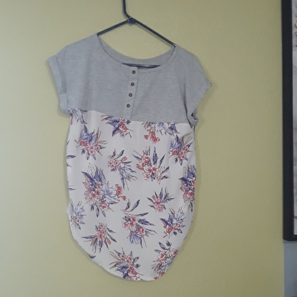 Rewind Blouse - Picture 2 of 5